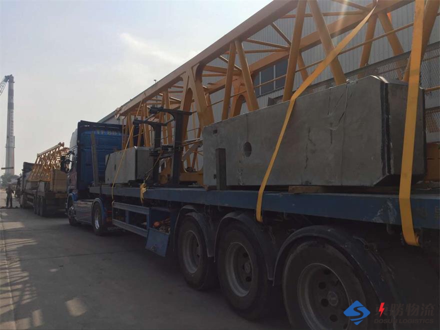 四川吊機平臺運輸到香港物流；大件貨物運輸到香港；大型貨物運輸到香港