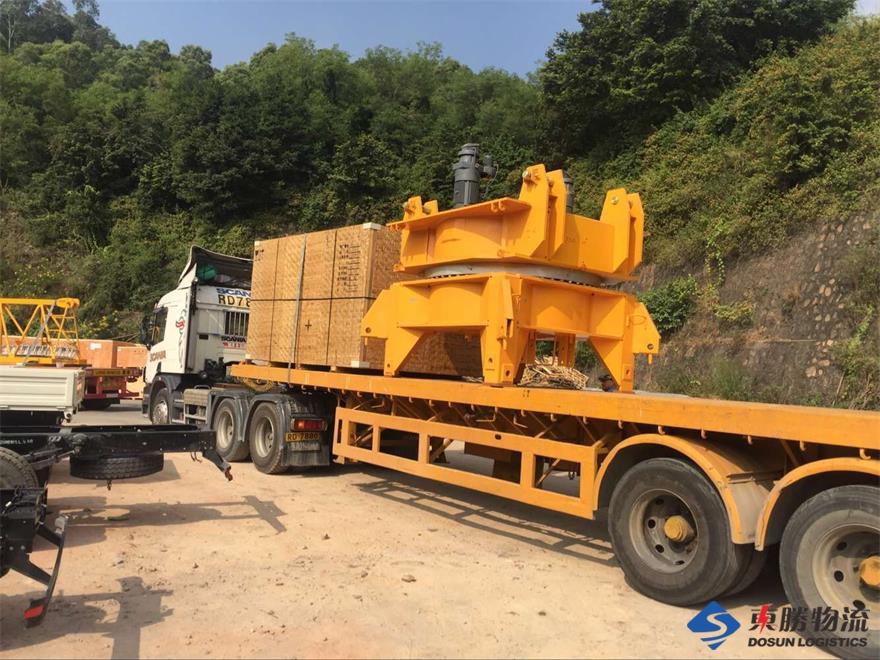 四川吊機平臺運輸到香港物流；大件貨物運輸到香港；大型貨物運輸到香港